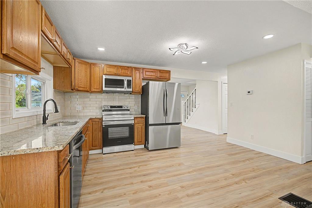 4004 Larkspur Property Photo 24
