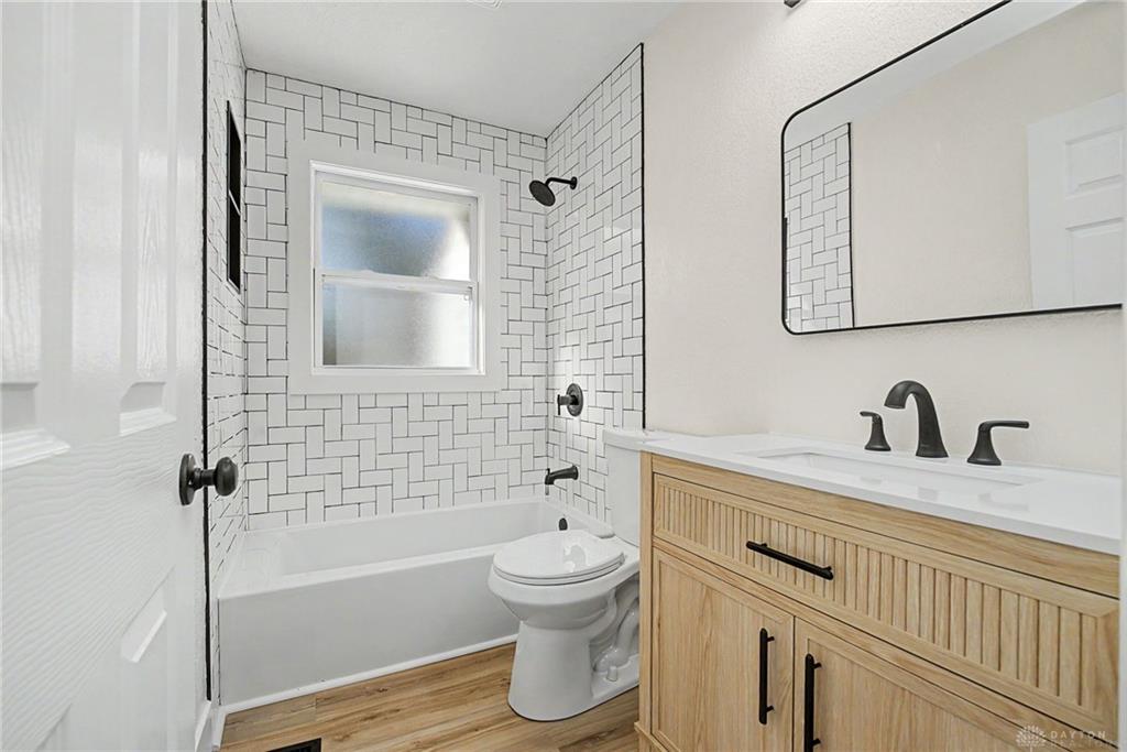 4004 Larkspur Property Photo 33