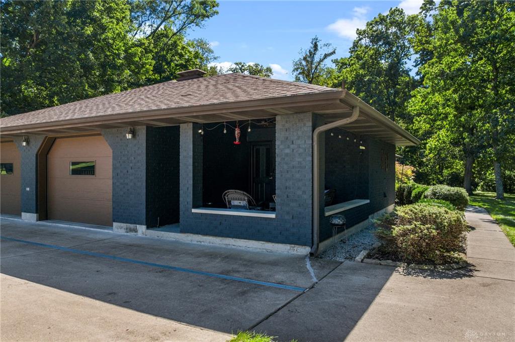 2310 Elam Property Photo 5