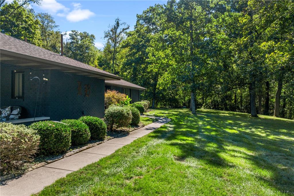 2310 Elam Property Photo 7