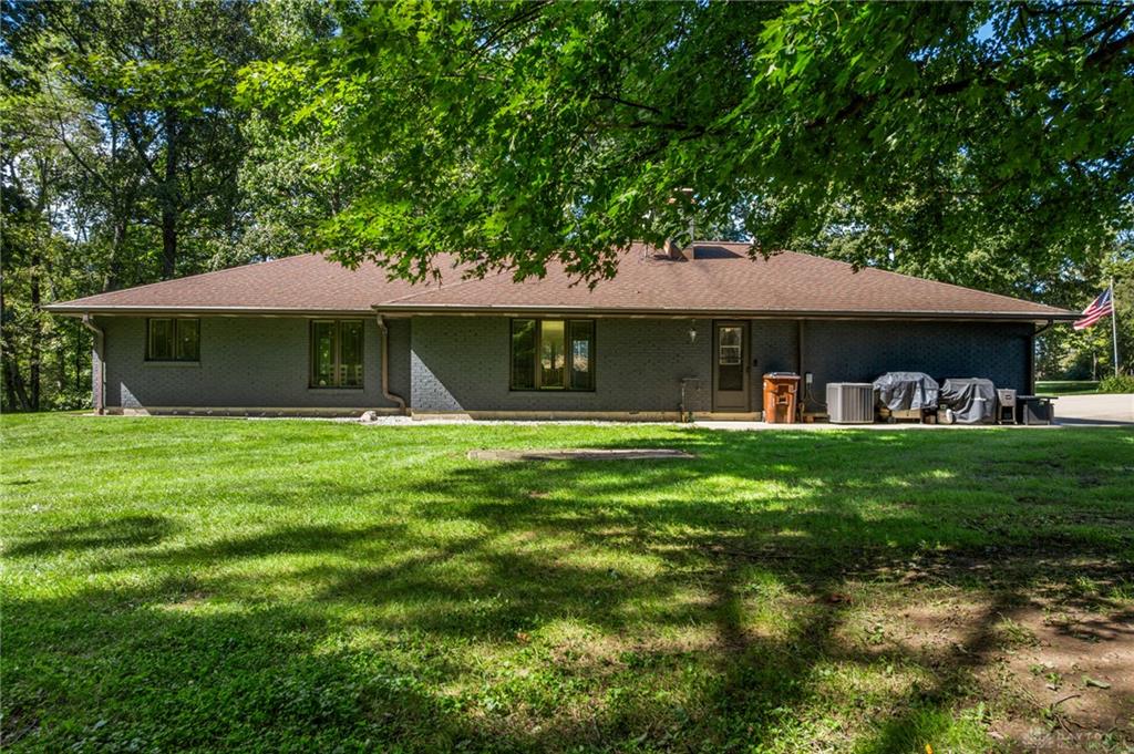 2310 Elam Property Photo 31