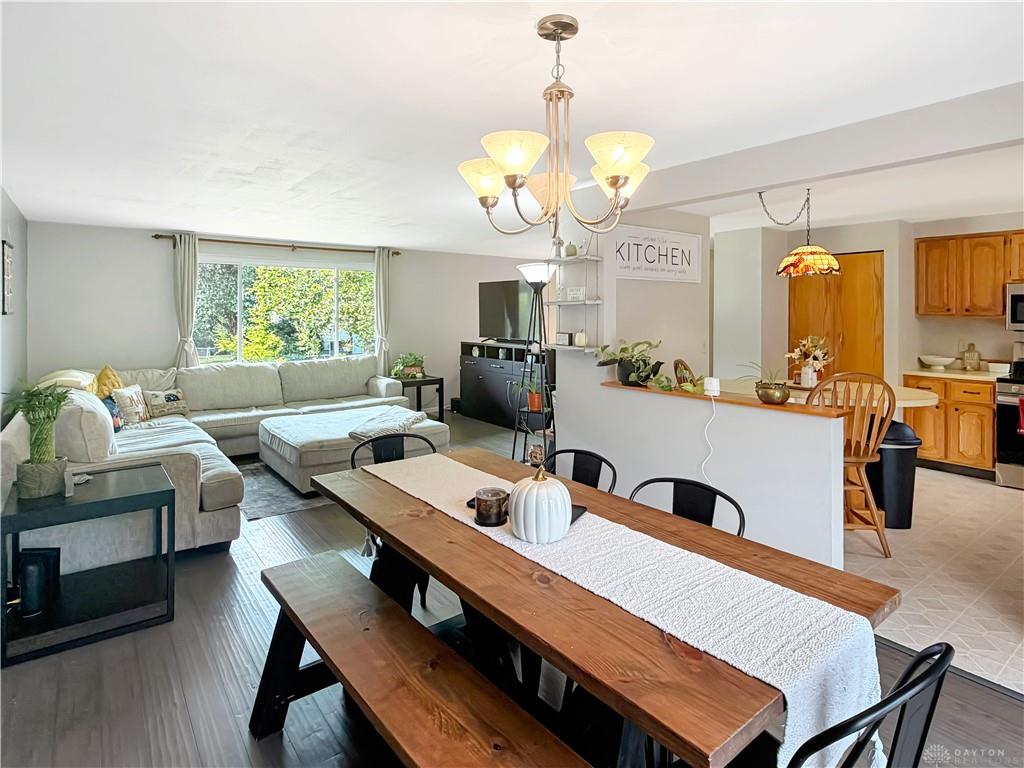 1022 Sundance Property Photo 3