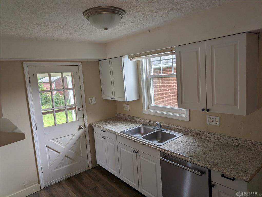 17 Fer Don Property Photo 3