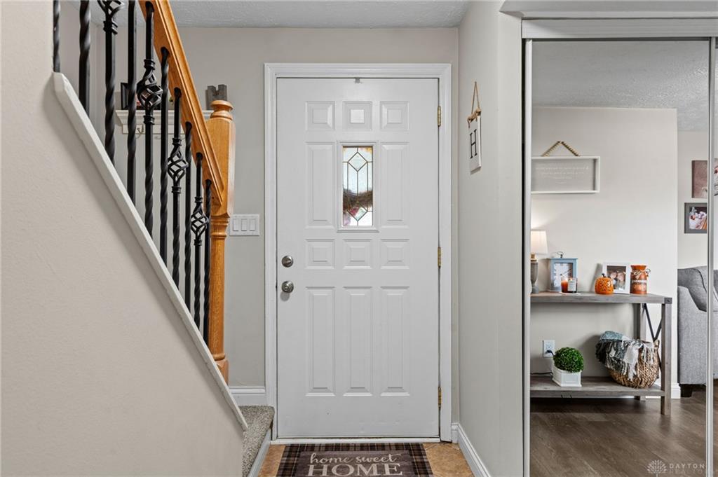 7341 Rustic Woods Property Photo 7