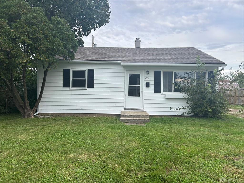 716 S Maple Property Photo 1