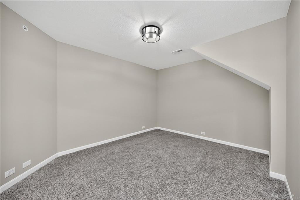405 Bethpage Way Property Photo 8