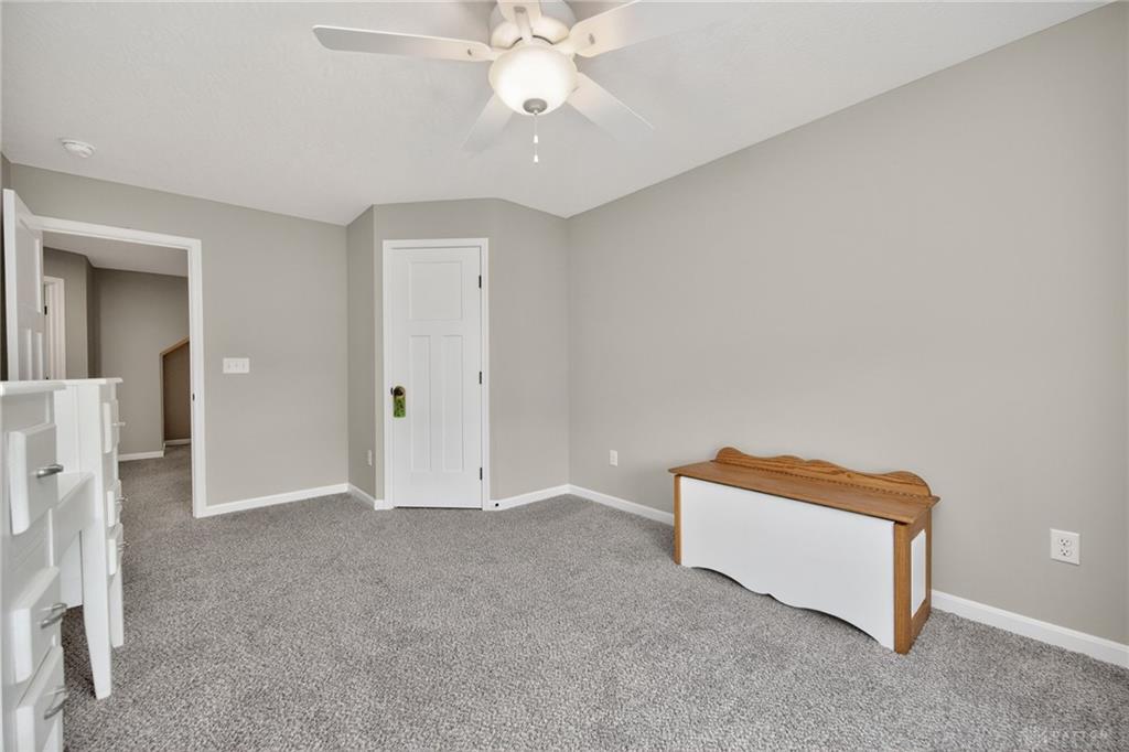 405 Bethpage Way Property Photo 15