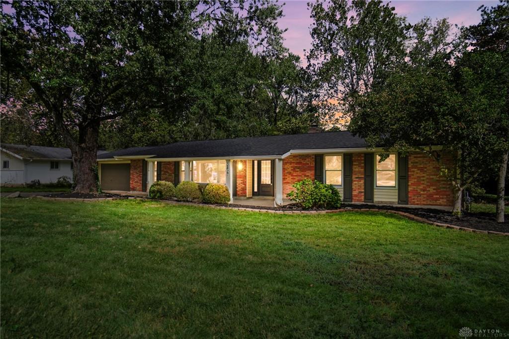2427 Portage