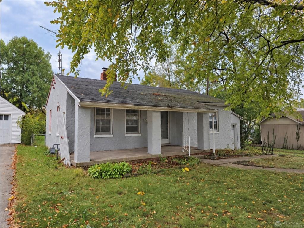 419 S Clairmont Property Photo 1