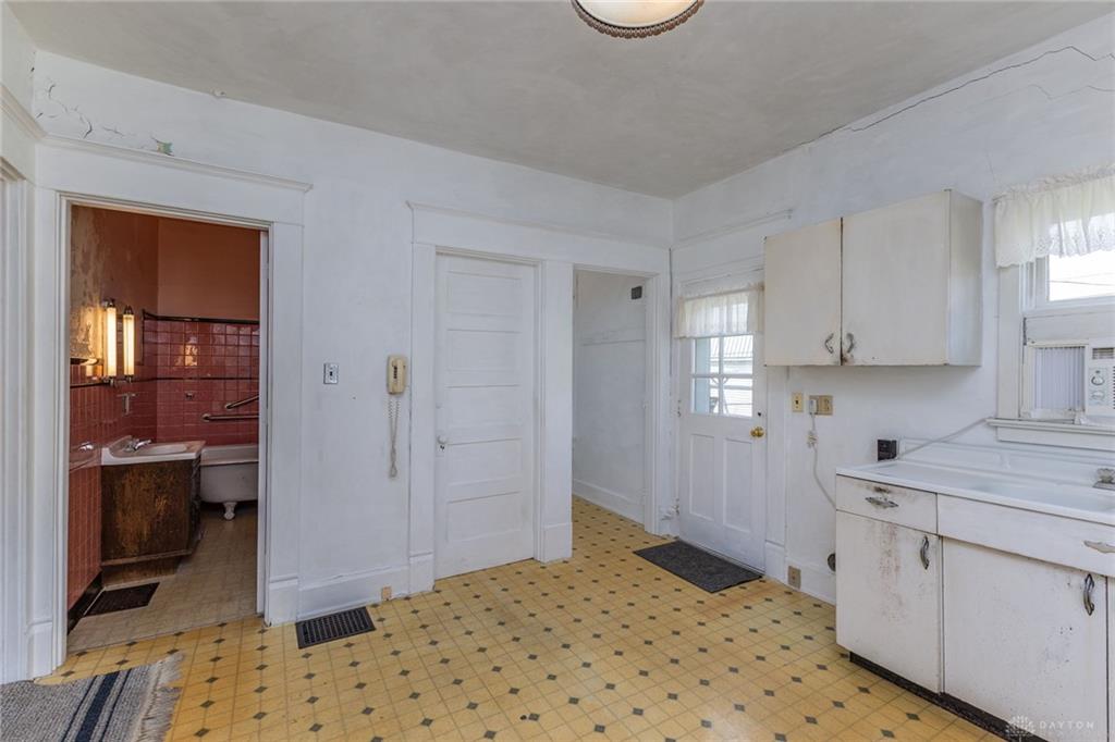 524 Wayne Property Photo 12
