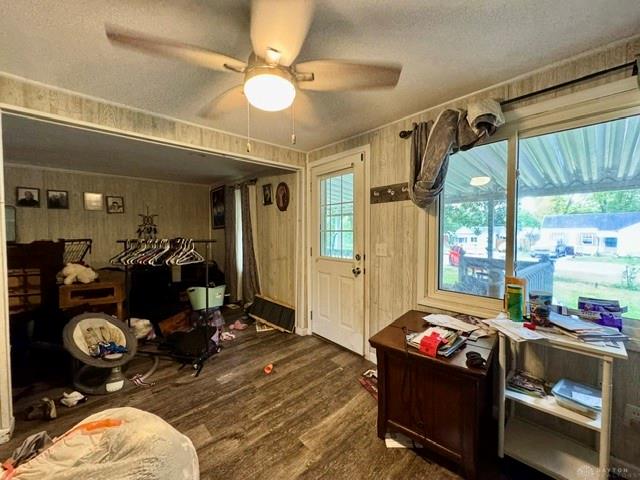 3713 Detroit Property Photo 11