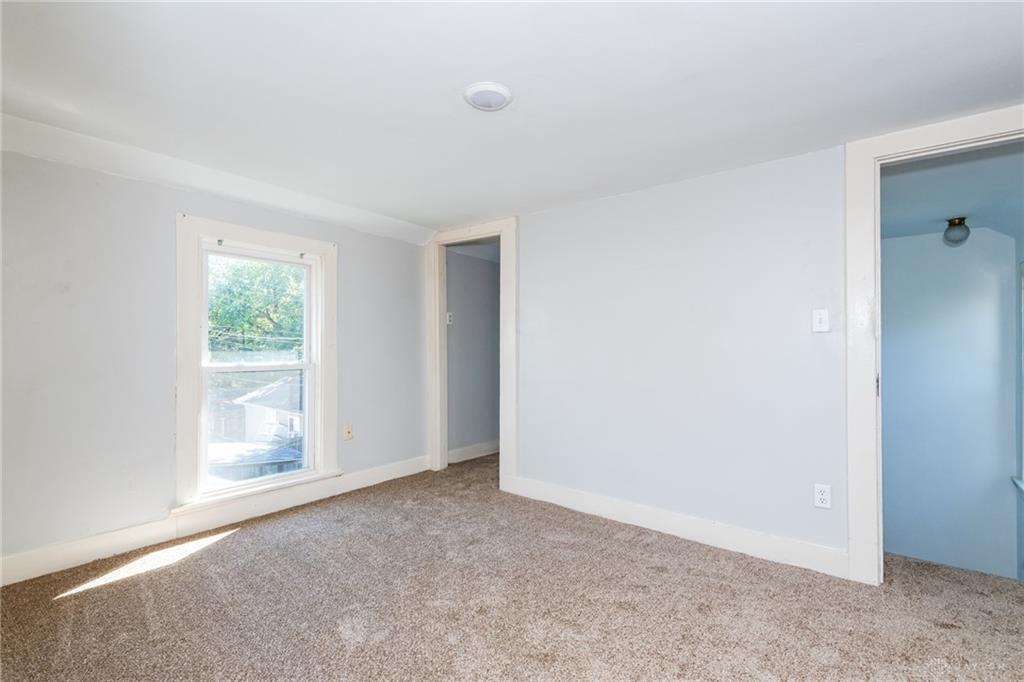 3206 E 5th Property Photo 17