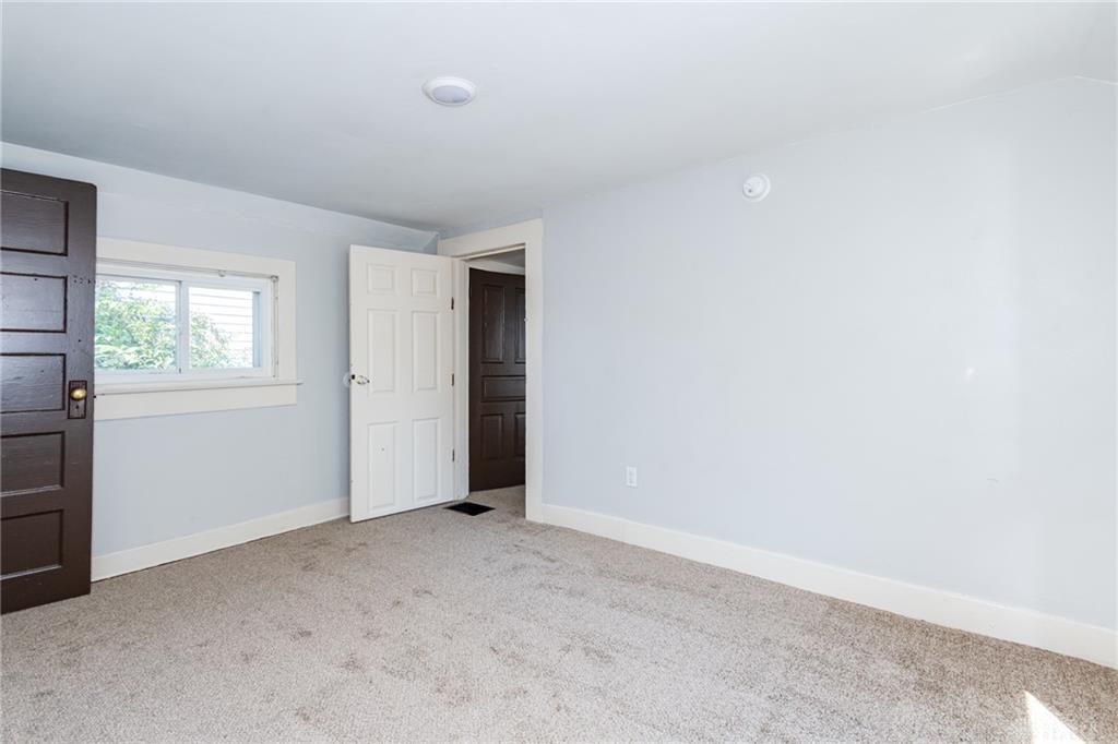3206 E 5th Property Photo 19