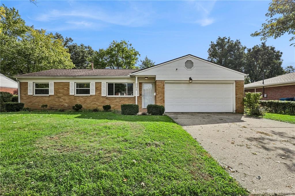 7106 Chatlake Property Photo 1