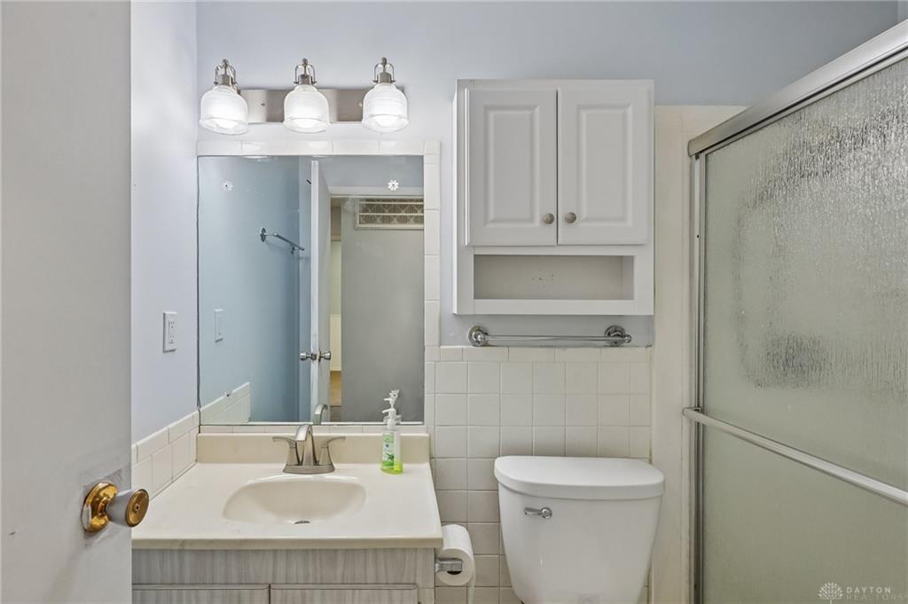 7106 Chatlake Property Photo 20