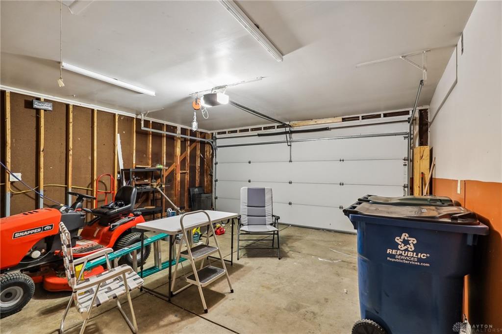 7106 Chatlake Property Photo 35