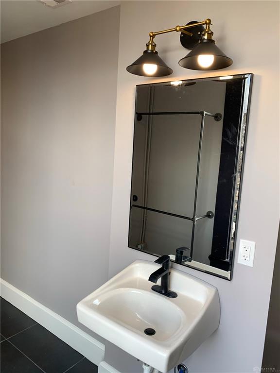 1 E Main 205 Property Photo 6