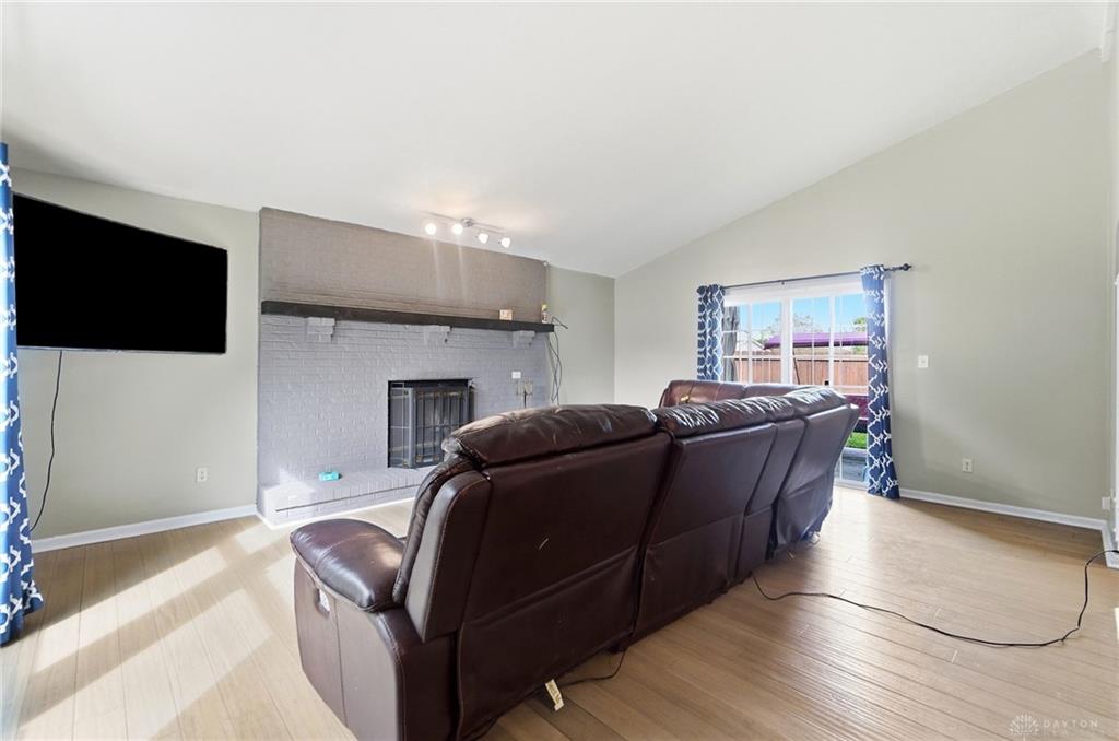 4410 Springdawn Property Photo 9