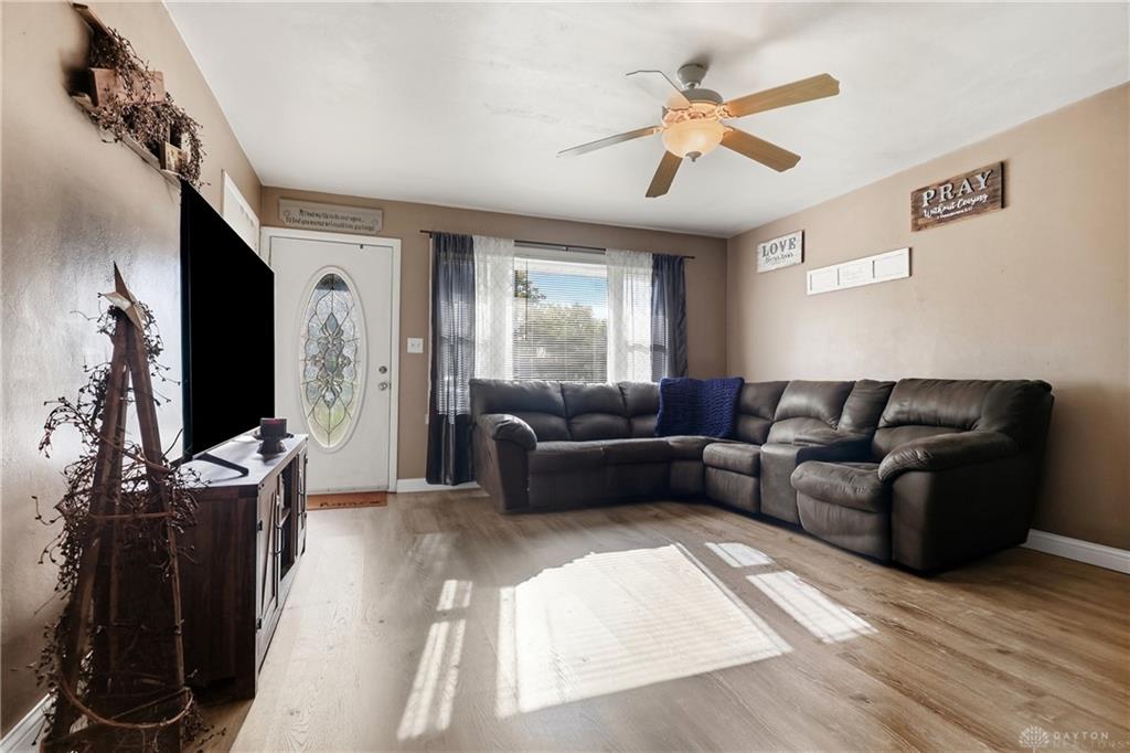2141 W Mile Property Photo 5