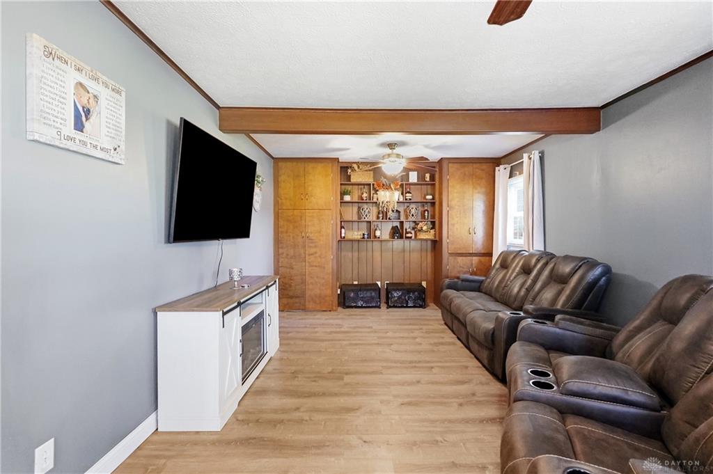 2141 W Mile Property Photo 19