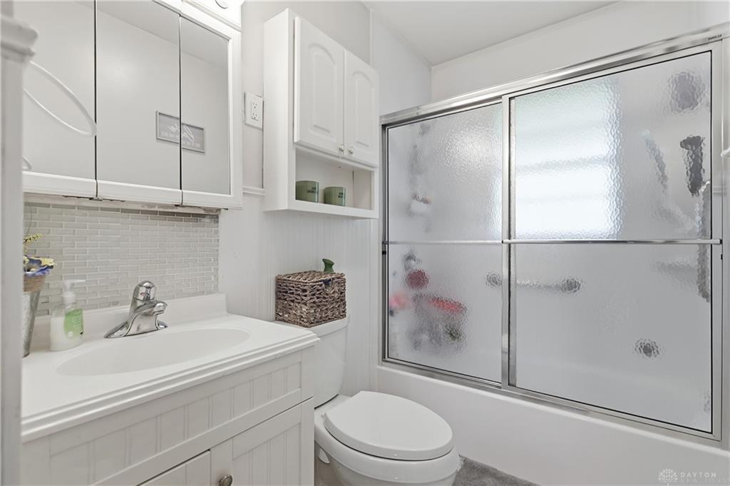 2141 W Mile Property Photo 24