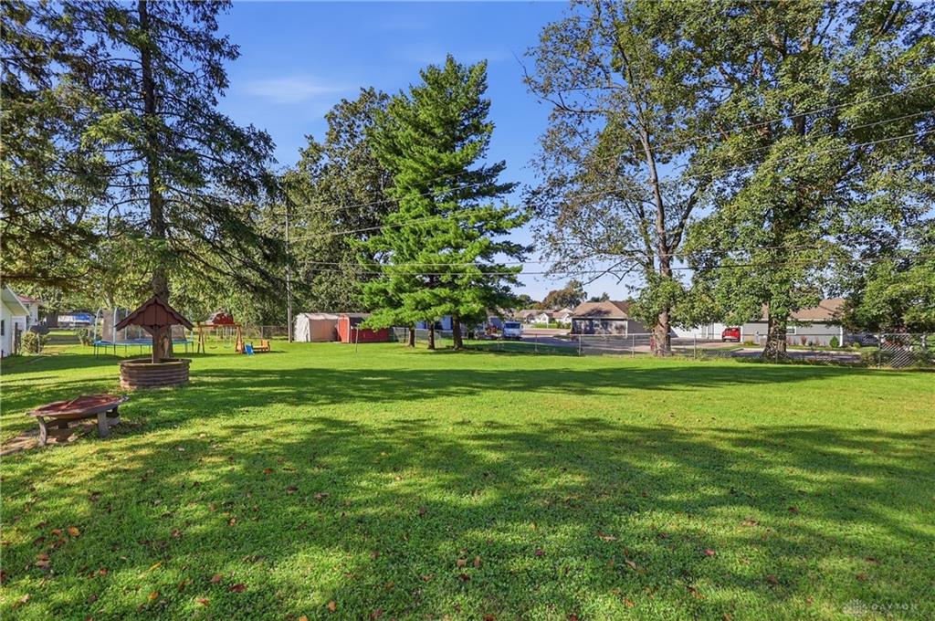 2141 W Mile Property Photo 40