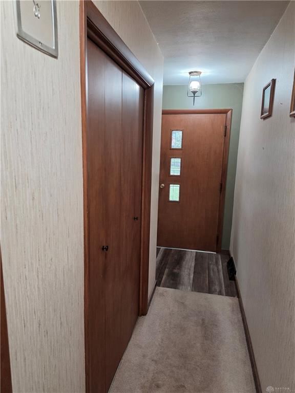 406 E Edgewood Property Photo 4
