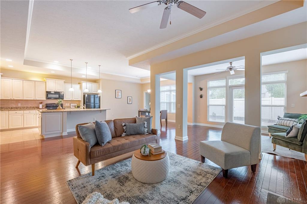 2795 Silver Maple Property Photo 8