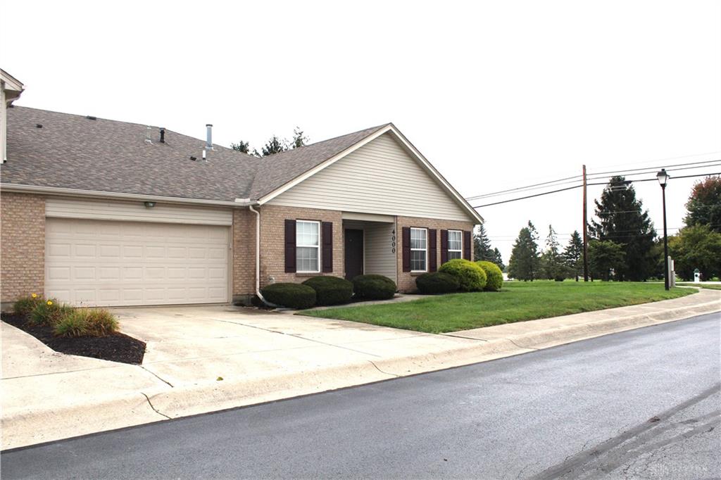 4000 Twin Lakes
