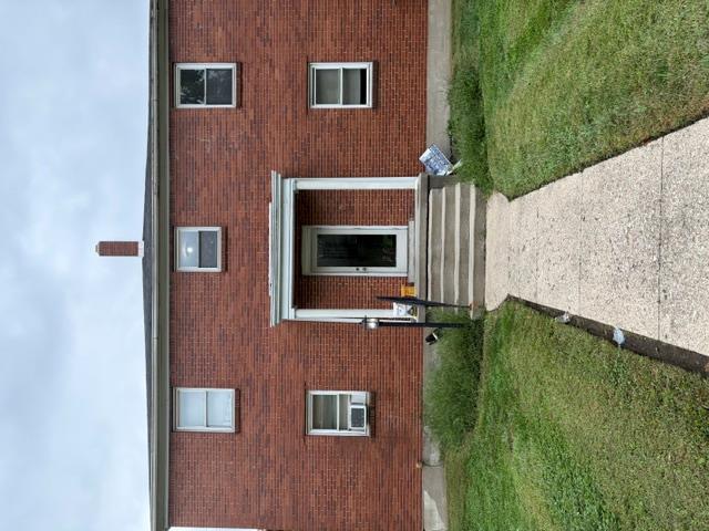 2351 Tytus Property Photo 1