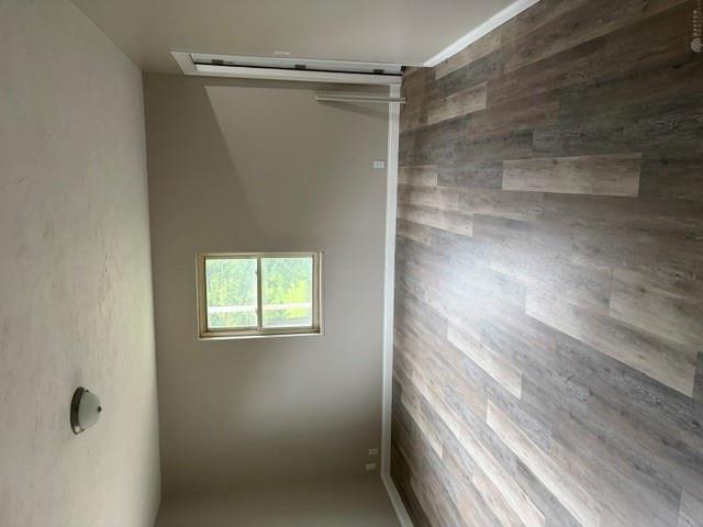 2351 Tytus Property Photo 5