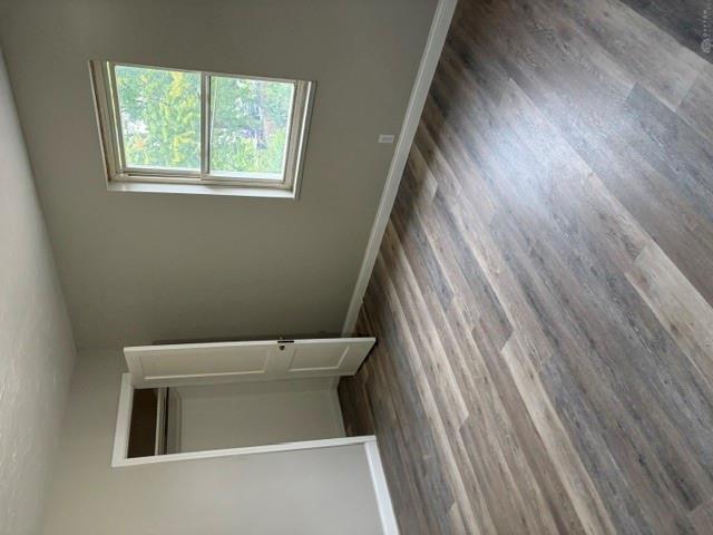 2351 Tytus Property Photo 10