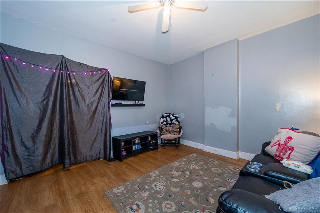 1713-1715 Mack Property Photo 15