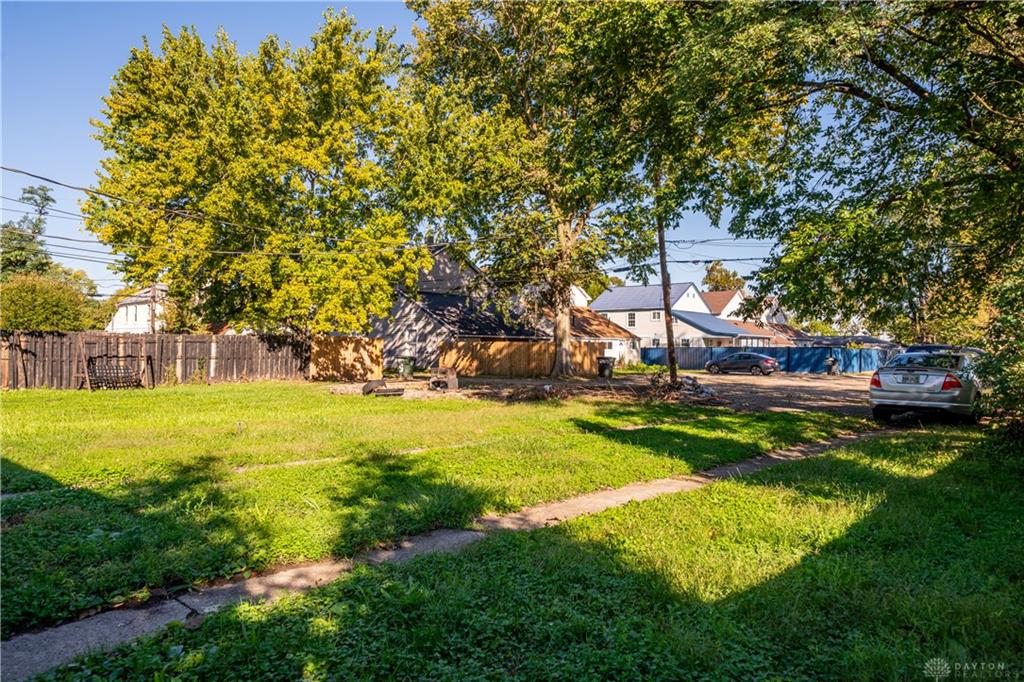 1713-1715 Mack Property Photo 27