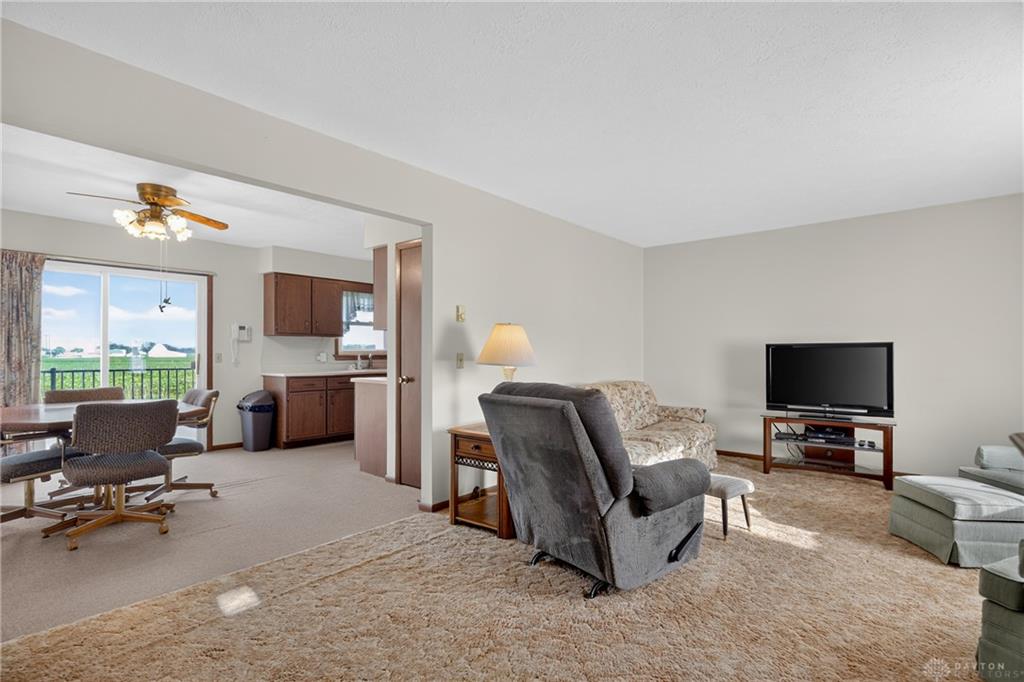 210 Elic Property Photo 6