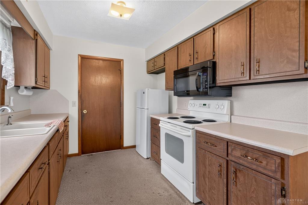 210 Elic Property Photo 12