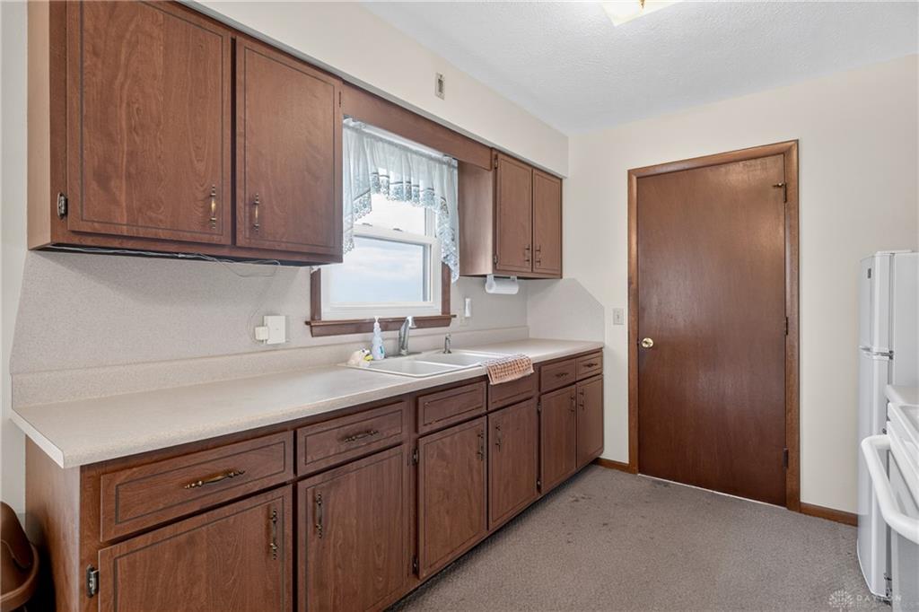 210 Elic Property Photo 13