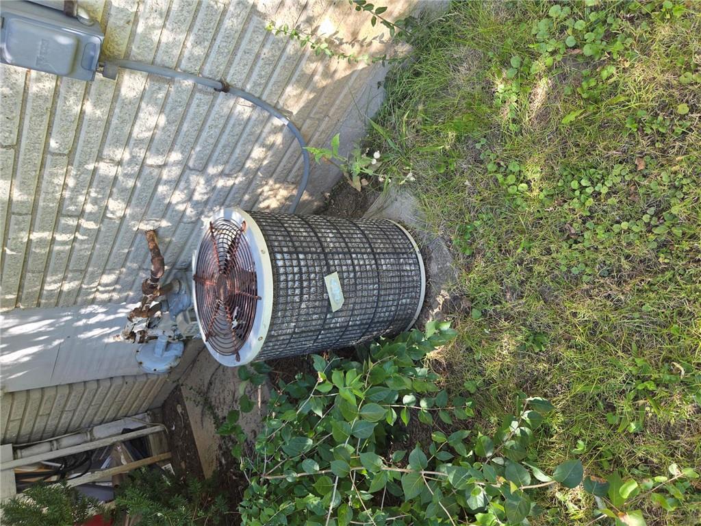 641 Skyles Property Photo 23