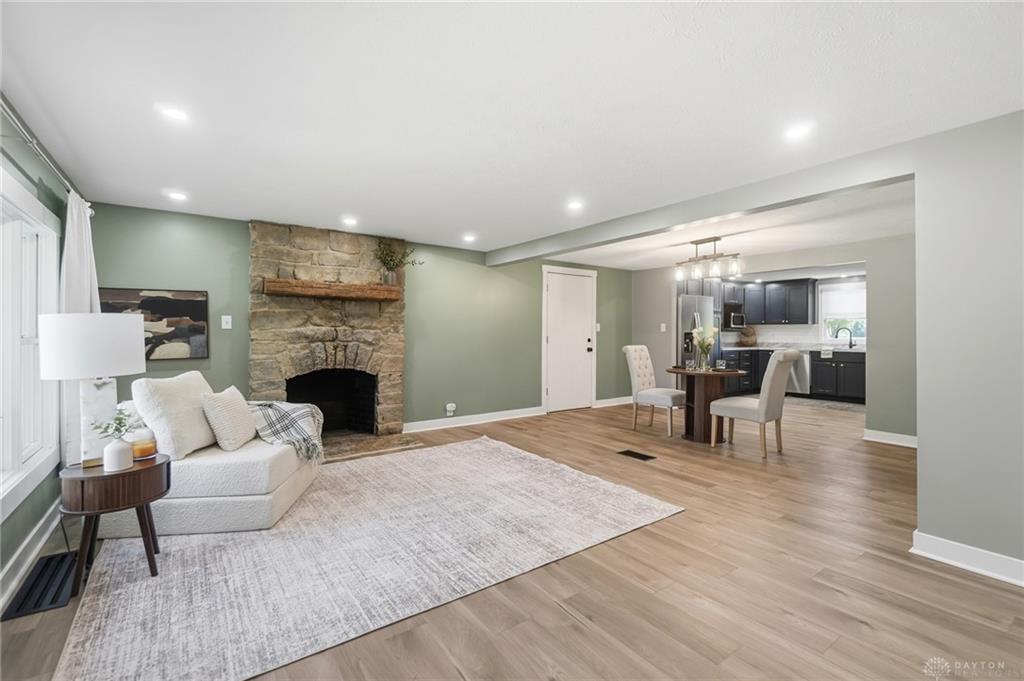 2596 Lefevre Property Photo 8