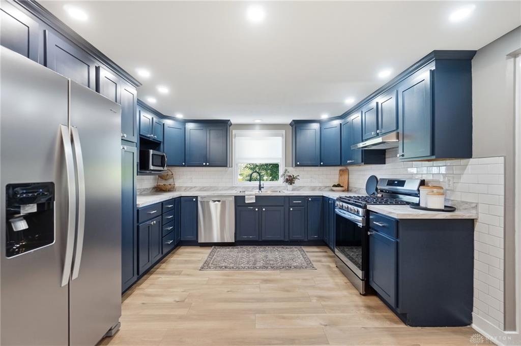 2596 Lefevre Property Photo 19