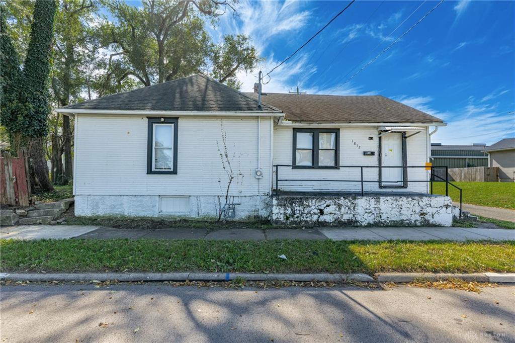 1812 Jefferson Property Photo 1
