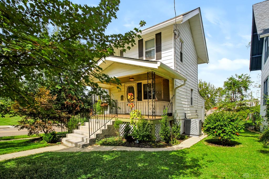 4126 Lora Property Photo 4