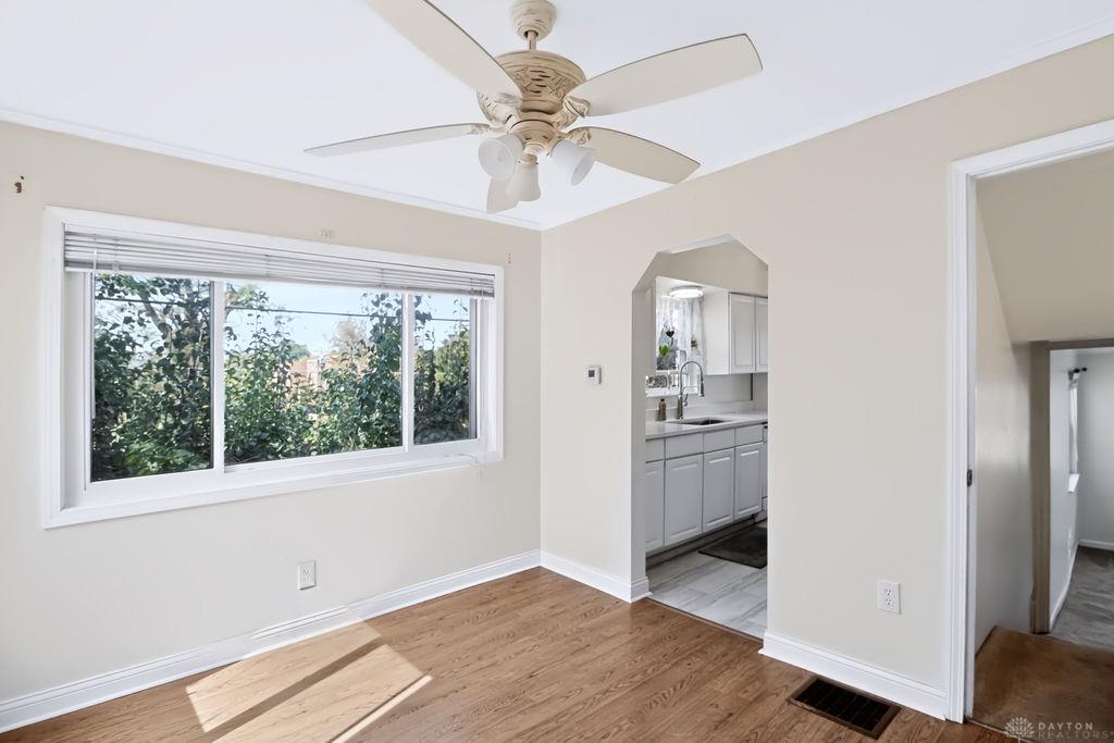 4126 Lora Property Photo 9