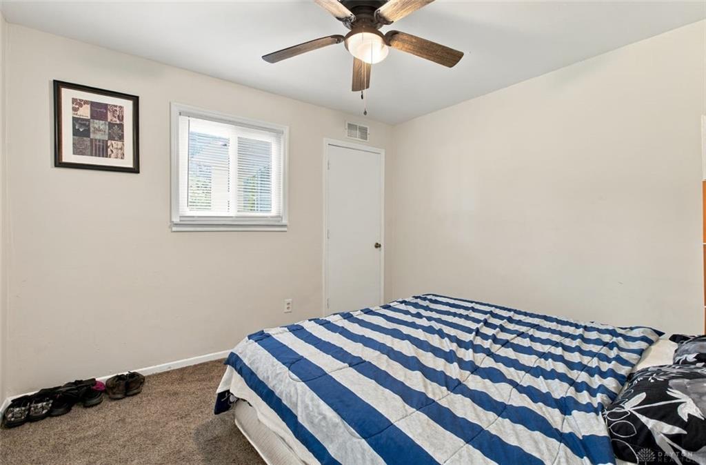 5027 Hackett Property Photo 15