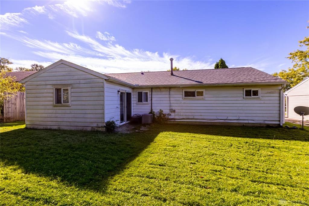 5027 Hackett Property Photo 21