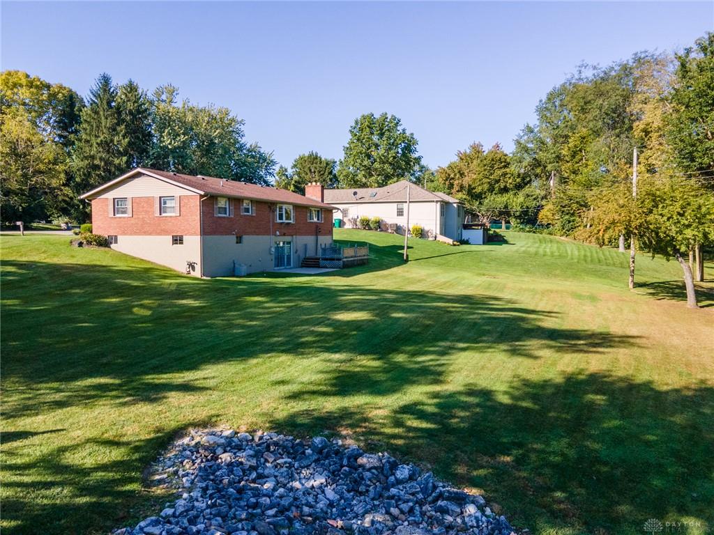 15 Windmere Property Photo 12