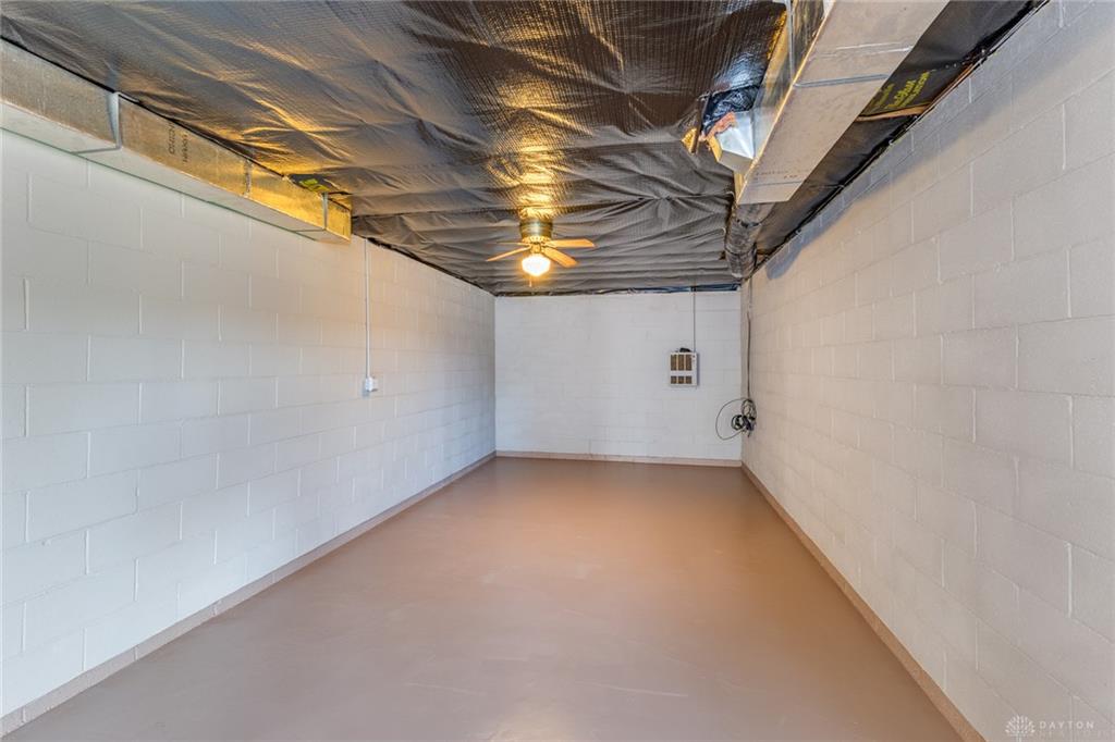 15 Windmere Property Photo 38