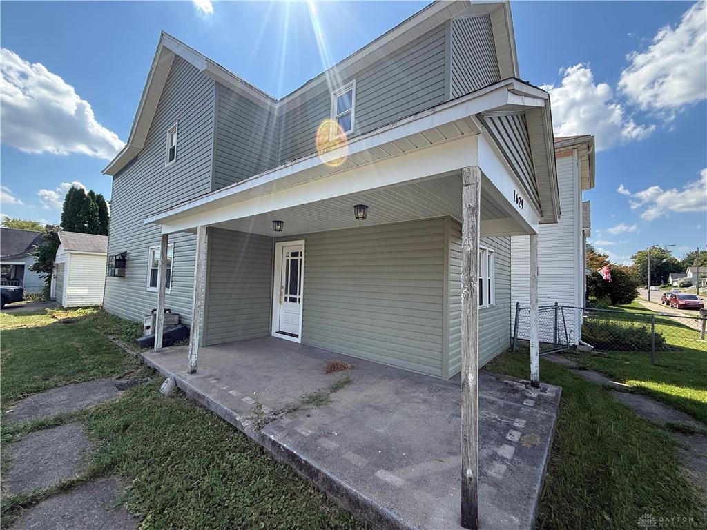1629 Lexington Property Photo 2