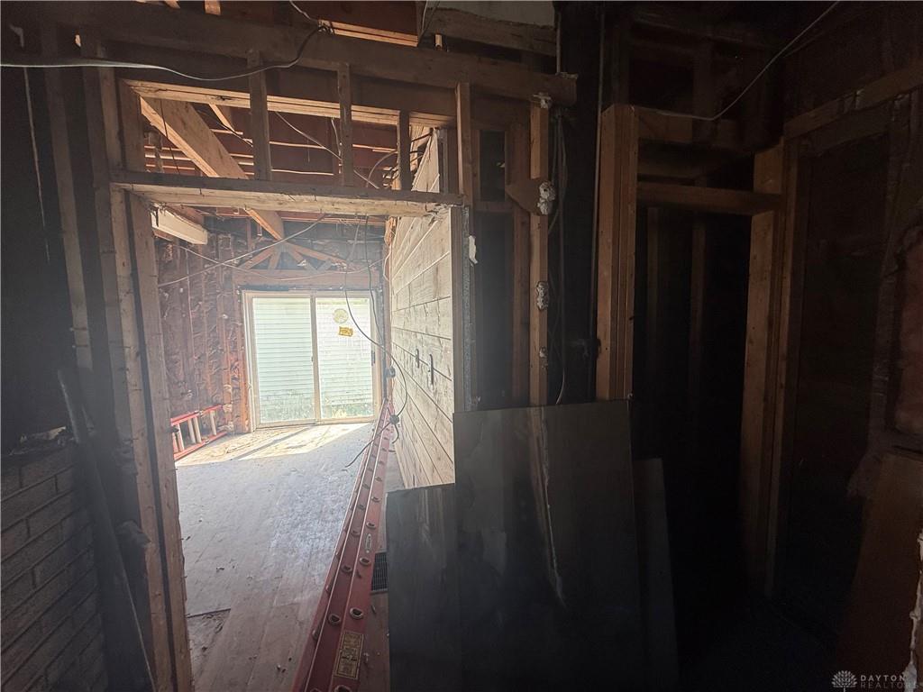 1629 Lexington Property Photo 4