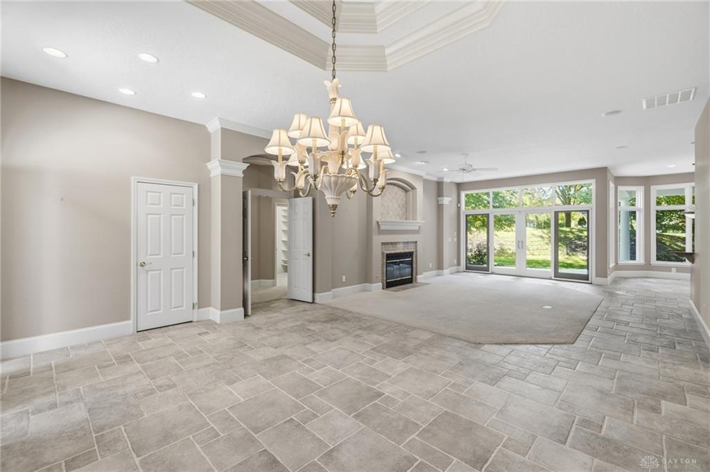 1016 Wedgestone Property Photo 17